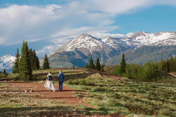 Bride and Groom elopement Silverton, CO